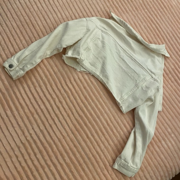 JW Signature Los Angeles Cropped Jean Jacket - Size S - Picture 2 of 10